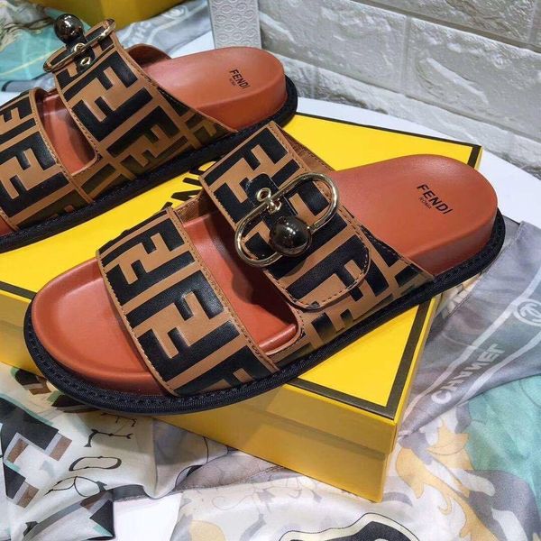 2020 new sandals slippers for men casual designe shoes women dress indoor comfy slip on scuffs outdoor summer seaside beach slippers 35-45, Black 
2020 new sandals slippers for men casual designe shoes women dress indoor comfy slip on scuffs outdoor summer seaside beach slippers 35-45, Black