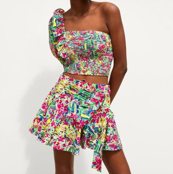 deat 2020 summer one shoulder short puff sleeve floral print dew navel blouse mini skirt women two piece set mf569, Gray
deat 2020 summer one shoulder short puff sleeve floral print dew navel blouse mini skirt women two piece set mf569, Gray