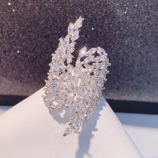 junerain fashion brand designer cubic zircon elegant women angel wings open rings with white gold-color female finger ring r-181, Golden;silver
junerain fashion brand designer cubic zircon elegant women angel wings open rings with white gold-color female finger ring r-181, Golden;silver