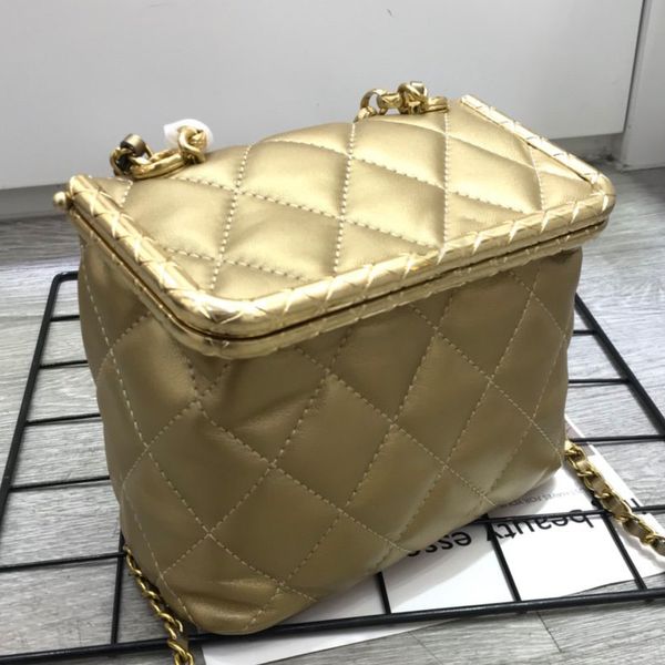 crossbody bag handmade small box chain pack women's leather bag fashion diamond lattice gold hardware shoulder bag purse
crossbody bag handmade small box chain pack women's leather bag fashion diamond lattice gold hardware shoulder bag purse