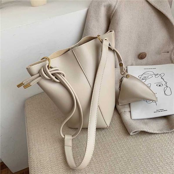casual buckets bags for women designer irregular shoulder bags luxury leather crossbody bag aldy large capacity totes 2 bag sets
casual buckets bags for women designer irregular shoulder bags luxury leather crossbody bag aldy large capacity totes 2 bag sets