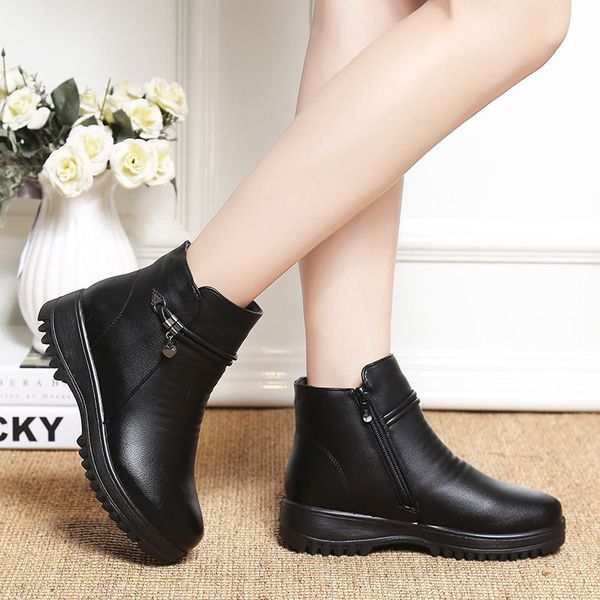 keep warm ankle boots for female winter plush pu leather boats mujer 2020 fashion style fur fluffy velvet boots mom shoe, Black
keep warm ankle boots for female winter plush pu leather boats mujer 2020 fashion style fur fluffy velvet boots mom shoe, Black