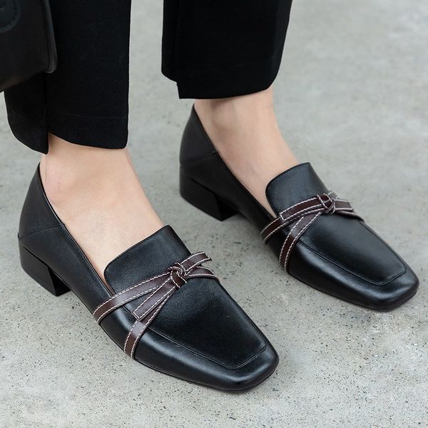 2020 autumn new low heel square head genuine leather deep mouth comfortable women's shoes, Black
2020 autumn new low heel square head genuine leather deep mouth comfortable women's shoes, Black