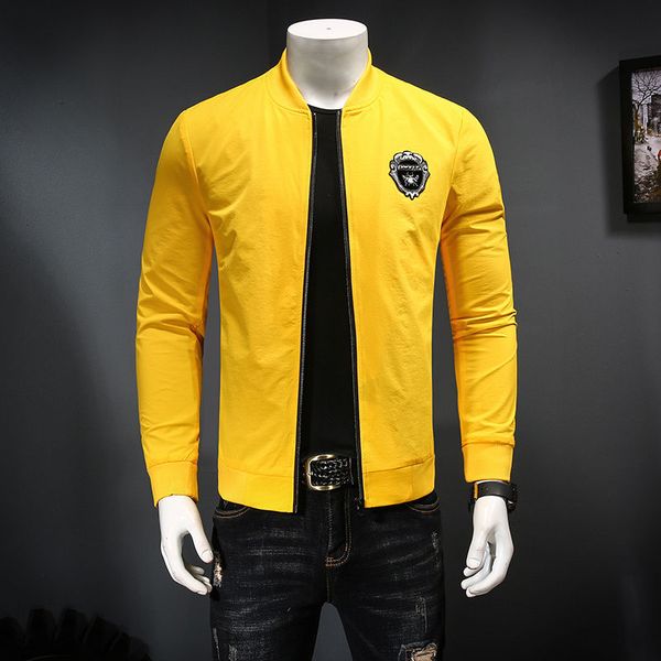 new spring autumn casual jacket fashion zipper collar plaid printed luxury windbreaker pull de luxe sportswear mens clothing, Black;brown
new spring autumn casual jacket fashion zipper collar plaid printed luxury windbreaker pull de luxe sportswear mens clothing, Black;brown