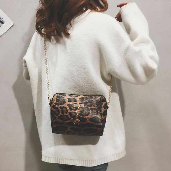 fashion zipper leopard print crossbody bag 2020 new fawn pendant shell leather purse shoulder bag ladies handbag messenger bags
fashion zipper leopard print crossbody bag 2020 new fawn pendant shell leather purse shoulder bag ladies handbag messenger bags
