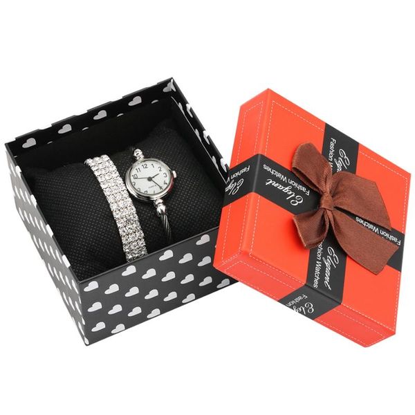 4pc/set women bracelet watch set little smooth dial luxury silver slim strap clock quartz watch bracelet gift for women girl, Slivery;brown
4pc/set women bracelet watch set little smooth dial luxury silver slim strap clock quartz watch bracelet gift for women girl, Slivery;brown