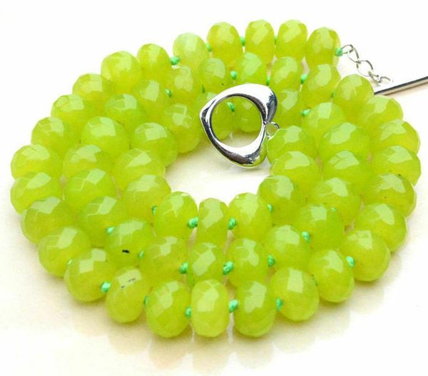 beautiful natural 6x10mm faceted olive green gems beads necklace 18, Silver
beautiful natural 6x10mm faceted olive green gems beads necklace 18, Silver