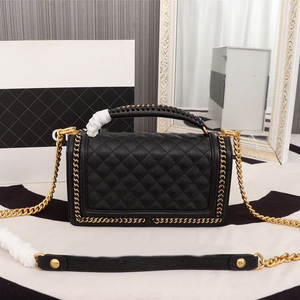 100% fashionable leather handbags for women, brand design of handbags for women
100% fashionable leather handbags for women, brand design of handbags for women