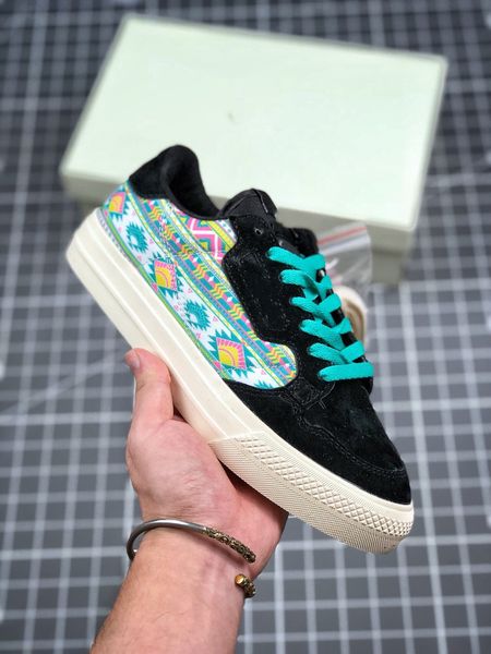 2020 designer lace up flat bottomed men's pattern flower youth men's and women's shoes student couple's casual single sh, Black
2020 designer lace up flat bottomed men's pattern flower youth men's and women's shoes student couple's casual single sh, Black