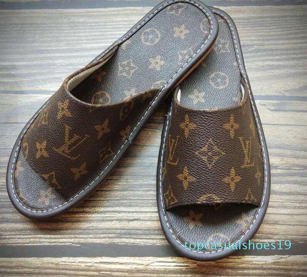 2020 new arrivals mens womens summer sandals beach slide casual slippers ladies comfort shoes print leather flowers bee 36-46c5 t19, Black
2020 new arrivals mens womens summer sandals beach slide casual slippers ladies comfort shoes print leather flowers bee 36-46c5 t19, Black
