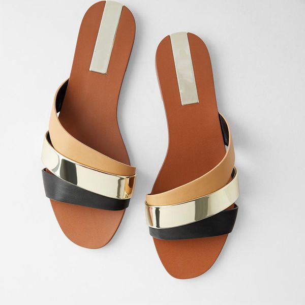 2020 fashion brand mixed colors women slipper women summer outdoor casual beach slides slip on open toe flat slipper shoe, Black
2020 fashion brand mixed colors women slipper women summer outdoor casual beach slides slip on open toe flat slipper shoe, Black