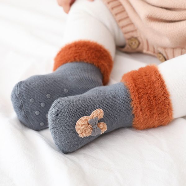 autumn and winter terry thick non-slip baby room socks mink velvet cartoon accessories tube newborn baby socks, Pink;yellow
autumn and winter terry thick non-slip baby room socks mink velvet cartoon accessories tube newborn baby socks, Pink;yellow
