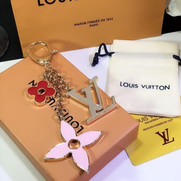 with box, design style luxury keychain cirle fashion luxury car keychains stainless steel brand keyring for gifts, Silver
with box, design style luxury keychain cirle fashion luxury car keychains stainless steel brand keyring for gifts, Silver