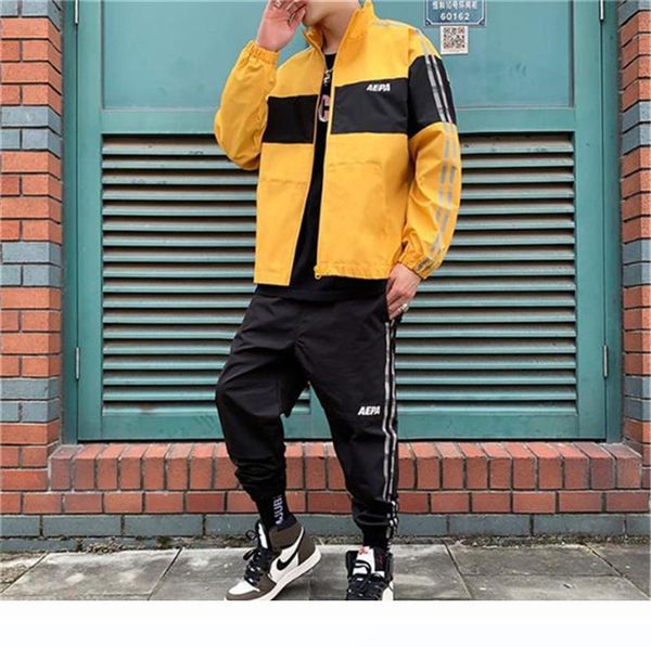 20fw mens winter jackets fashion long sleeve letter print windbreaker mens coats casual mens hooded outerwear, Black;brown
20fw mens winter jackets fashion long sleeve letter print windbreaker mens coats casual mens hooded outerwear, Black;brown