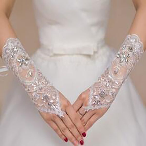 1pair women gloves fashion gloves fingers short paragraph elegant rhinestone accessories for bride, Blue;gray
1pair women gloves fashion gloves fingers short paragraph elegant rhinestone accessories for bride, Blue;gray