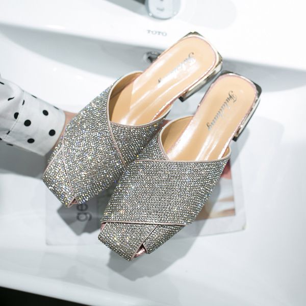 shoes woman 2020 low slippers casual cover toe female mule glitter slides slipers women luxury mules soft jelly new fashion, Black
shoes woman 2020 low slippers casual cover toe female mule glitter slides slipers women luxury mules soft jelly new fashion, Black