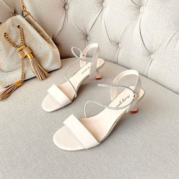 women fine heel shoes summer female pump new fashion buckle strap fur flock leather high heel solid party women pumps shoes, Black
women fine heel shoes summer female pump new fashion buckle strap fur flock leather high heel solid party women pumps shoes, Black