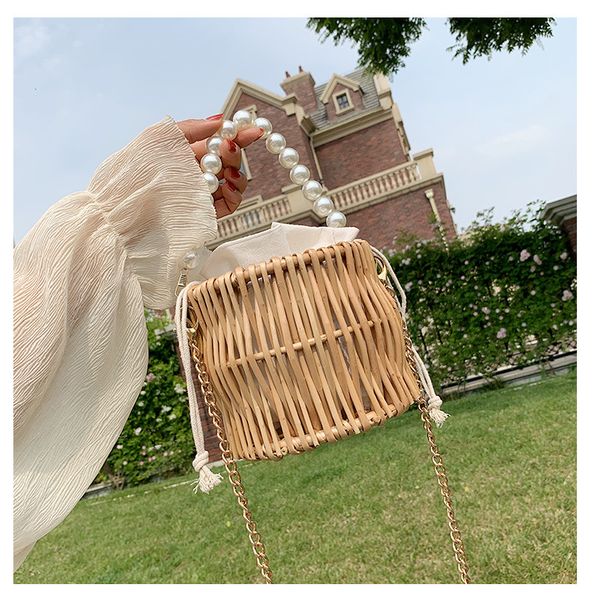 pearl handbags for women 2020 new hand-woven straw bag rattan crossbody shoulder bags mini evening clutch bags
pearl handbags for women 2020 new hand-woven straw bag rattan crossbody shoulder bags mini evening clutch bags