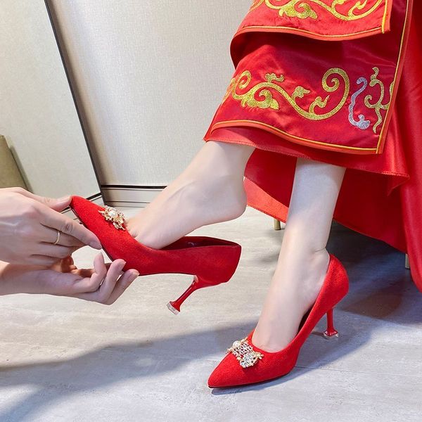 flock high heels women red bride wedding shoes rhinestones pointed toe thin pumps elegant stiletto heels women 2020 new, Black
flock high heels women red bride wedding shoes rhinestones pointed toe thin pumps elegant stiletto heels women 2020 new, Black