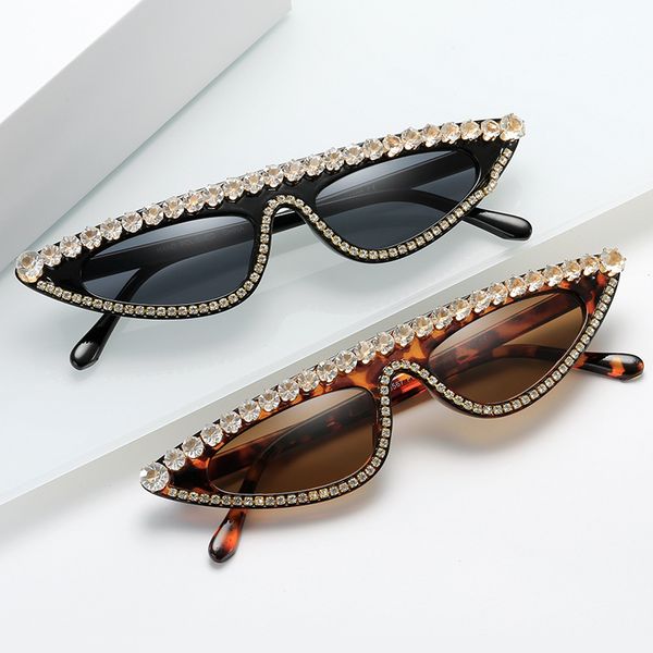 small cat eye diamond sunglasses women 2020 vintage crystal sun glasses rhinestone fashion flat eyewear uv400, White;black
small cat eye diamond sunglasses women 2020 vintage crystal sun glasses rhinestone fashion flat eyewear uv400, White;black