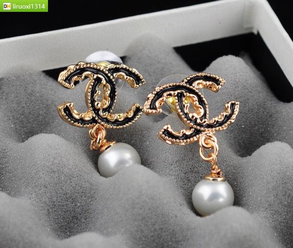 christmas gift jewelry high diamond stud earrings metal crystal pearl earring women, Golden;silver
christmas gift jewelry high diamond stud earrings metal crystal pearl earring women, Golden;silver