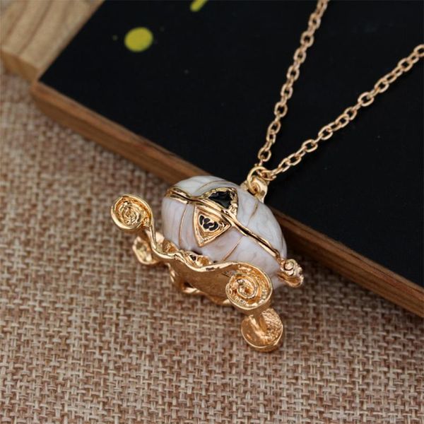 1pc pumpkin cart necklace magic pendant retro decorative chain for woman girl lady (golden, Silver
1pc pumpkin cart necklace magic pendant retro decorative chain for woman girl lady (golden, Silver