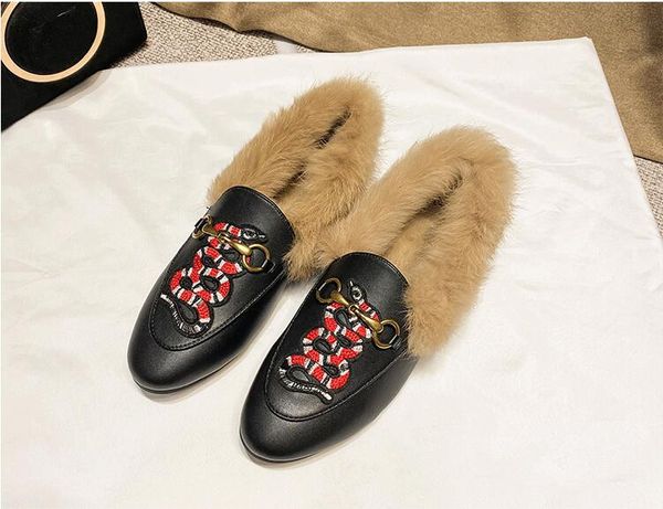 new chaussures luxe casual shoes mens women fur designer slides,smoking slipper,leather star slippers,fashion luxe slides, Black