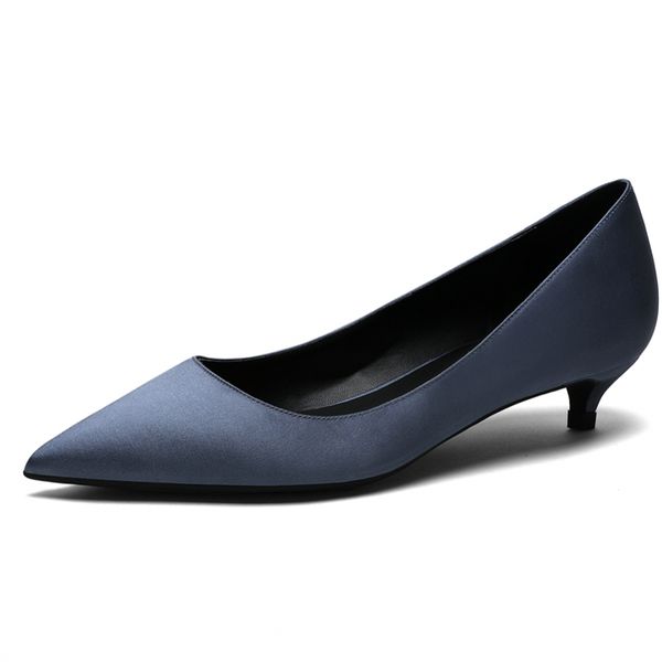 simple woman pumps new arrival silk party club shoes woman spring office work retro pumps big size 34-42 n0017, Black
simple woman pumps new arrival silk party club shoes woman spring office work retro pumps big size 34-42 n0017, Black