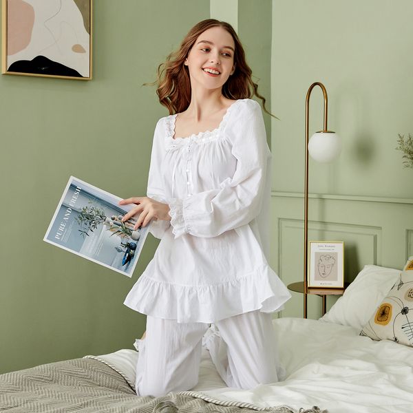 cotton princess long sleeve pajamas suit women's court large size home wear autumn lovely girl lace sleepwear two piece female promotio, Black;red
cotton princess long sleeve pajamas suit women's court large size home wear autumn lovely girl lace sleepwear two piece female promotio, Black;red