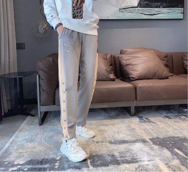 womens new fashion wideleg pants casual buttons split ends allmatch loose sports pants free, Black;white
womens new fashion wideleg pants casual buttons split ends allmatch loose sports pants free, Black;white