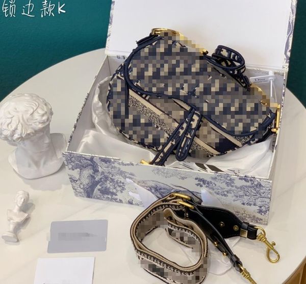 2020 new brand fashion casual women shoulder bag luxury designer bag crossbody bag with box 20081102d
2020 new brand fashion casual women shoulder bag luxury designer bag crossbody bag with box 20081102d