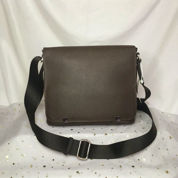 real leathe district messenger bag mens crossbody bags set fashion leather man cover shoulder bag storage clutch purse n41031 n41029
real leathe district messenger bag mens crossbody bags set fashion leather man cover shoulder bag storage clutch purse n41031 n41029