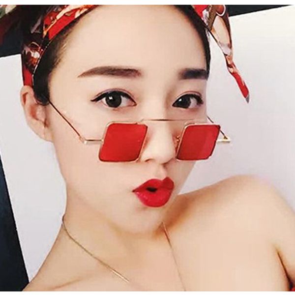 classic fashion men for women sunglasses driving square small frame sun glasses oculos gafas male rays 335, White;black
classic fashion men for women sunglasses driving square small frame sun glasses oculos gafas male rays 335, White;black