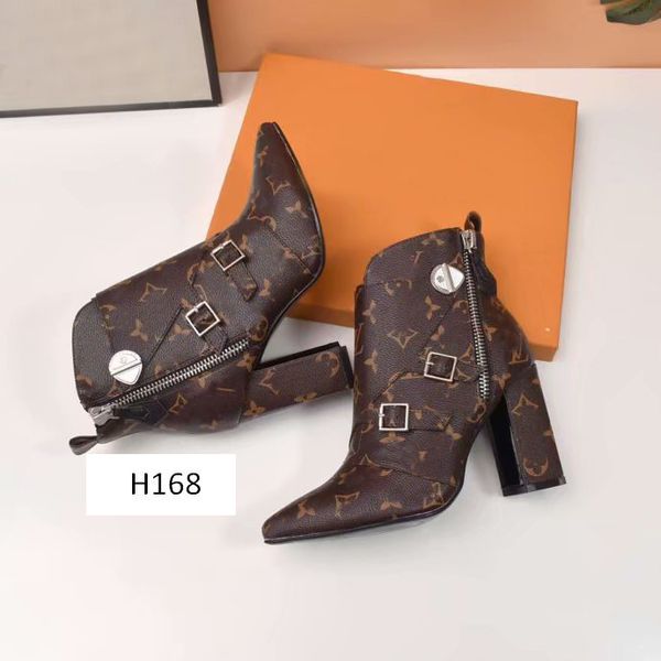 2020 latest matchmake low boots women boots star trail lace-up ankle boots wholesale, Black
2020 latest matchmake low boots women boots star trail lace-up ankle boots wholesale, Black