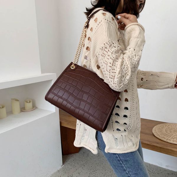 stone pattern chain design pu leather shoulder bags for women 2020 lady crossbody bag female travel bags fashion handbags
stone pattern chain design pu leather shoulder bags for women 2020 lady crossbody bag female travel bags fashion handbags
