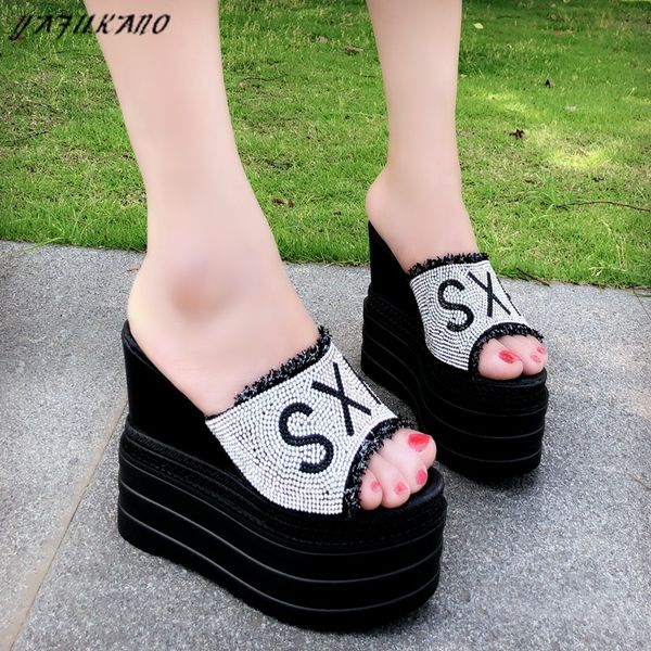 13cm high heels peep toe platform womens slippers luxury rhinestones increase wedge slides party dress outdoor non-slip sandals, Black
13cm high heels peep toe platform womens slippers luxury rhinestones increase wedge slides party dress outdoor non-slip sandals, Black