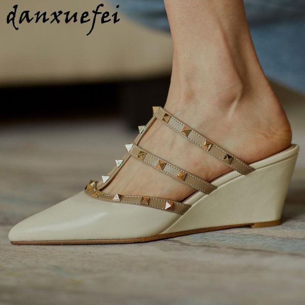 women's genuine leather rivet summer wedge pointed toe slip-on sandals high qualitu soft comfortable casual daily pumps shoes, Black
women's genuine leather rivet summer wedge pointed toe slip-on sandals high qualitu soft comfortable casual daily pumps shoes, Black