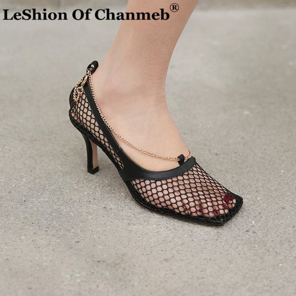 net shoes women thin high heels square toe pumps ladies see through mesh black nude heels pumps gold chain summer party shoe
net shoes women thin high heels square toe pumps ladies see through mesh black nude heels pumps gold chain summer party shoe