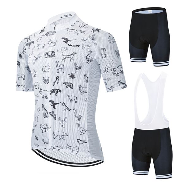 мужчины велоспорт set uniforme ciclismo дышащие одежда велосипед дорожный велосипед одежда летняя quick dry велоспорт джерси, Black;blue
мужчины велоспорт set uniforme ciclismo дышащие одежда велосипед дорожный велосипед одежда летняя quick dry велоспорт джерси, Black;blue