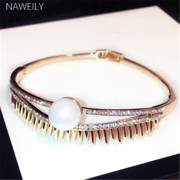 bangle naweily fashion simulated pearl bangles for women crown pulseira feminina jewelry ns227, Black
bangle naweily fashion simulated pearl bangles for women crown pulseira feminina jewelry ns227, Black