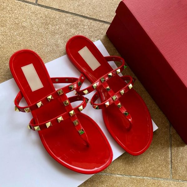 new style women slipper classics v brand flat sandals with rivets pvc jelly word sandals slippers for women 35-40, Black
new style women slipper classics v brand flat sandals with rivets pvc jelly word sandals slippers for women 35-40, Black