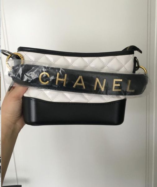 lady channel сумки на ремне двухцветный цепи bucket bag лоскутная кисточкой бродячая сумка алмазное решетки из мягкой кожи ароматный свободн, Blue;gray
lady channel сумки на ремне двухцветный цепи bucket bag лоскутная кисточкой бродячая сумка алмазное решетки из мягкой кожи ароматный свободн, Blue;gray