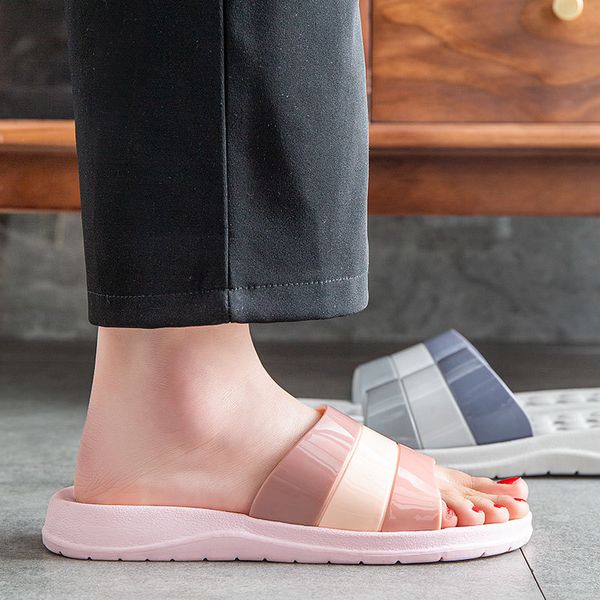 couple's slippers female massage household deodorant home indoor bathroom leaking bath non-slip platform men's slipper, Black
couple's slippers female massage household deodorant home indoor bathroom leaking bath non-slip platform men's slipper, Black