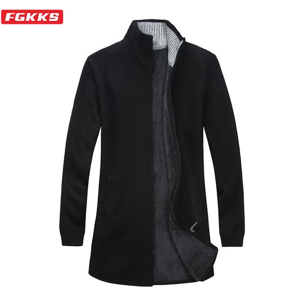 fgkks winter brand new men cardigan sweaters men's plus velvet sweater coats fashion stand collar sweater male, White;black
fgkks winter brand new men cardigan sweaters men's plus velvet sweater coats fashion stand collar sweater male, White;black