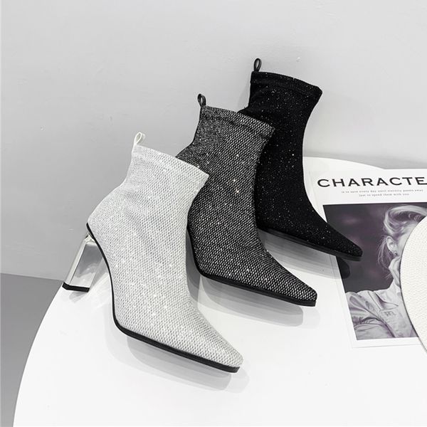 boots 2021 spring luxury women glitter sliver elastic sock designer white black block high heels bling ankle party shoes
boots 2021 spring luxury women glitter sliver elastic sock designer white black block high heels bling ankle party shoes