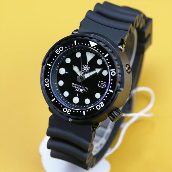steeldive 1975 black steel dive 300m nh35 automatic mechanical watch man 316l diving mechanical sapphire crystal watches for men, Slivery;brown
steeldive 1975 black steel dive 300m nh35 automatic mechanical watch man 316l diving mechanical sapphire crystal watches for men, Slivery;brown