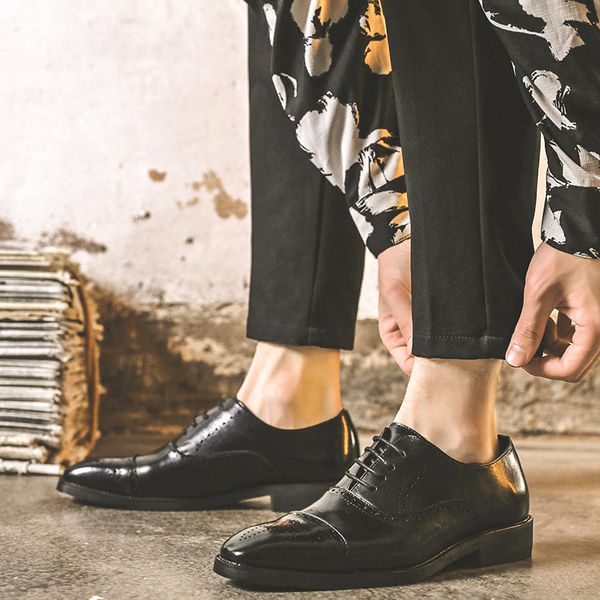 new 2020 fashion soft leather men business shoes brand brogues male footwear plus size 45 a2704, Black
new 2020 fashion soft leather men business shoes brand brogues male footwear plus size 45 a2704, Black