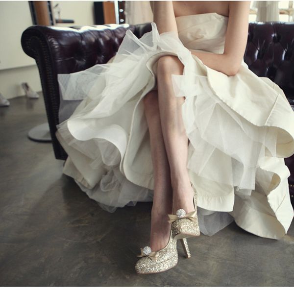 white color crystal bow knot pure white platform wedding pumps wedding platform pumps high heels ride dress shoes, Black
white color crystal bow knot pure white platform wedding pumps wedding platform pumps high heels ride dress shoes, Black