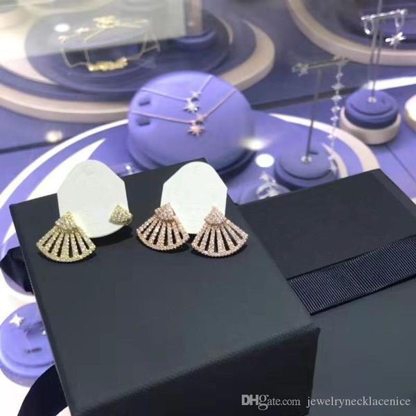 yellow rose gold gold plated full cz fan shaped studs earrings for girls women for party wedding nice gift, Golden;silver
yellow rose gold gold plated full cz fan shaped studs earrings for girls women for party wedding nice gift, Golden;silver