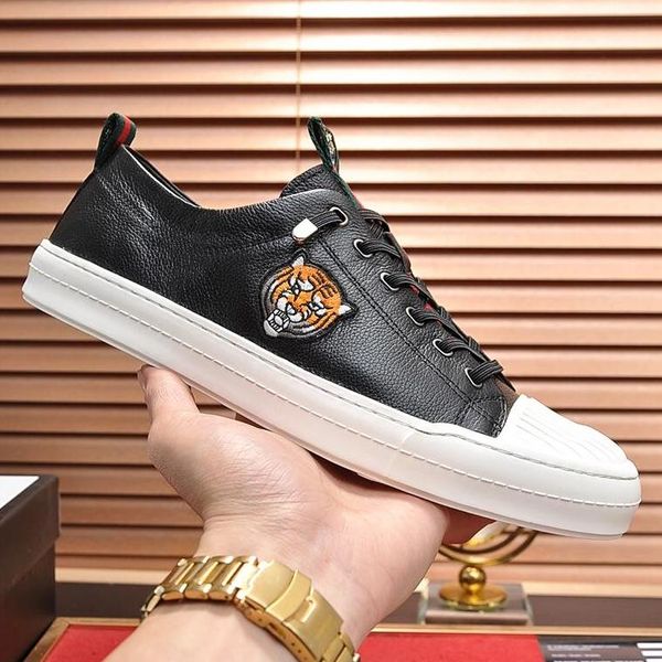 2019 summer new men s sports shoes, fashion low-cut lace leather tiger head design casual flat shoes outdoor sports shoes qe, Black
2019 summer new men s sports shoes, fashion low-cut lace leather tiger head design casual flat shoes outdoor sports shoes qe, Black